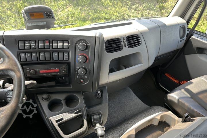 Camion caisson Renault D16.280 Koffer/HB / Swiss-Vehicle