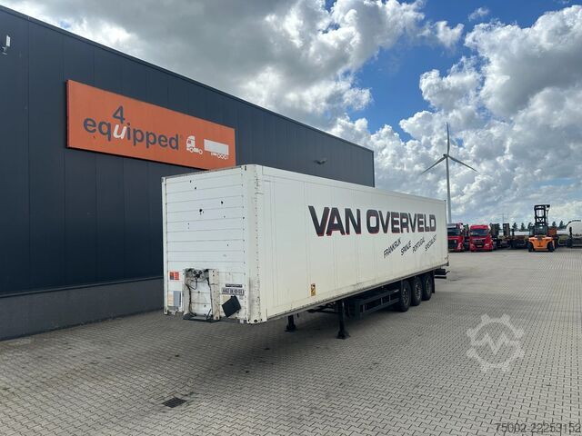 Kofer Schmitz Cargobull SKO24 / SAF DISC / 2x LIFTAXLE / GALVANIZED / N...