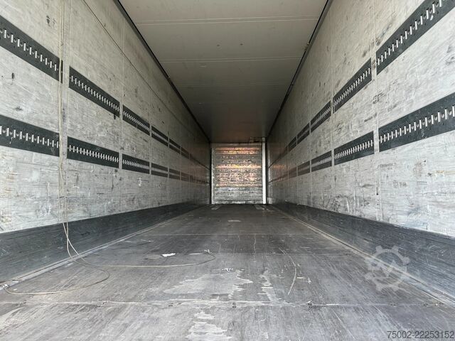 Kofer Schmitz Cargobull SKO24 / SAF DISC / 2x LIFTAXLE / GALVANIZED / N...