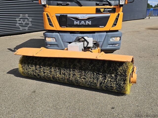 Čistač MAN TGM 15.240 BL / TIPPER / DOKA / VEEG / SWEEPER
