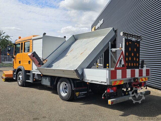 Kamion za otkači MAN TGM 15.240 BL / TIPPER / DOKA / VEEG / SWEEPER