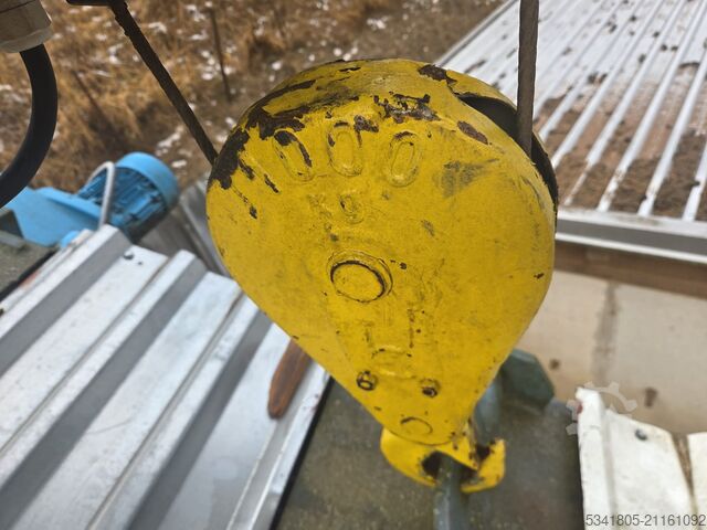 Grue à flèche BALCANCAR Plneotočný žeriav na hmotnosť 1000kg