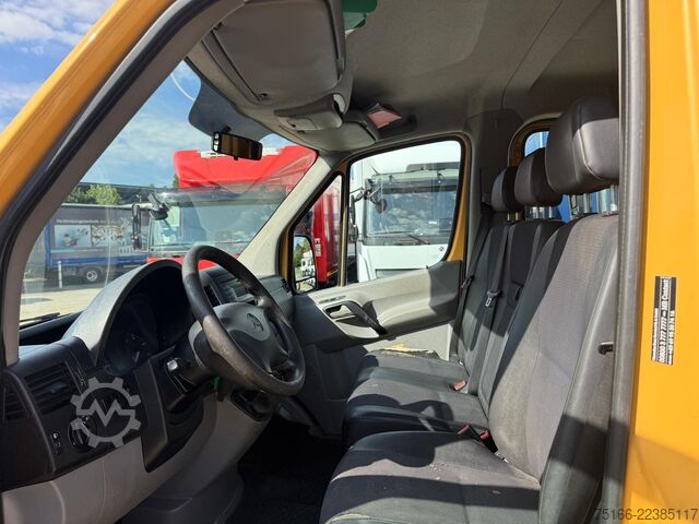 Pick-up kombi MERCEDES-BENZ 313 CDI Doka 7-Sitzer  Pritsche 3,30 m*AHK 3 TO.