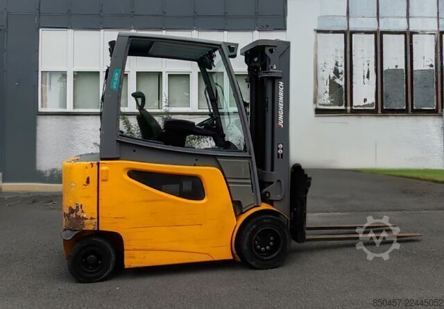 Elektrický – 4 kola Jungheinrich EFG 425k 5m/ 5489mh/ 4v