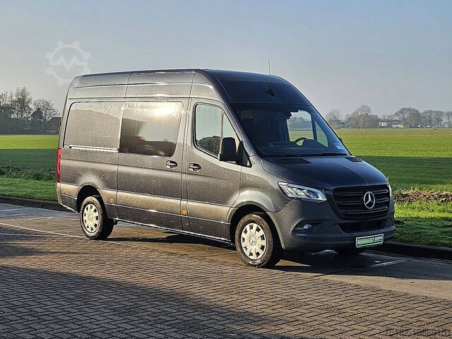 Mobil station wagon beratap tinggi MERCEDES-BENZ SPRINTER 317 L2H2 LED Navi !