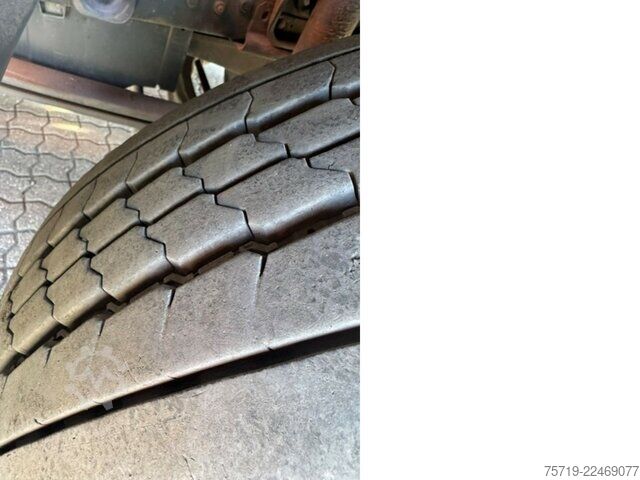 Kombijevsko vozilo Mercedes-Benz 814 4x2 Ruthmann Steiger 18,5m