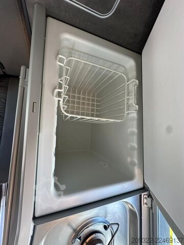 Kamper 2022 Volkswagen California Coast | Cambio automatico | Tetto a soffietto