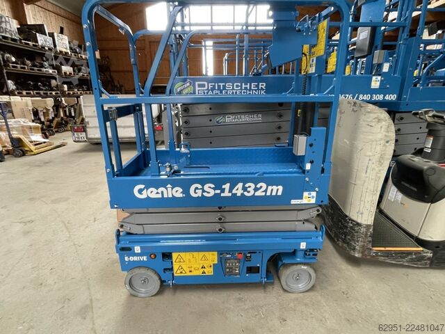 Scherenarbeitsbühne Genie GS1432 E