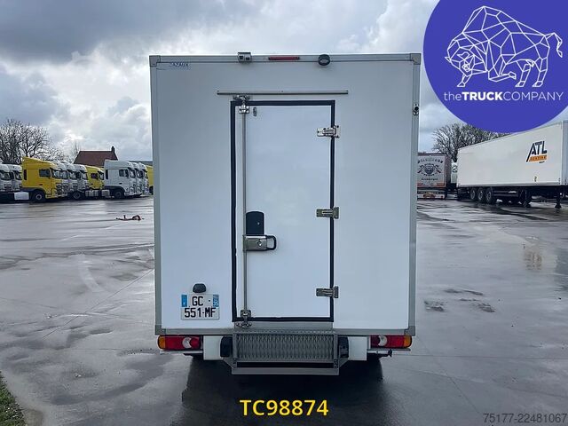 Renault Trafic 145.32 ตู้เย็นรถบรรทุก Renault Trafic 145.32 frigo