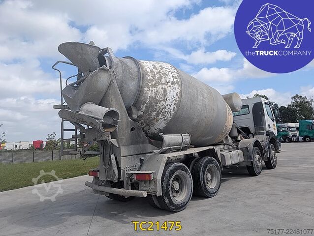 มิกเซอร์ Renault Kerax 420