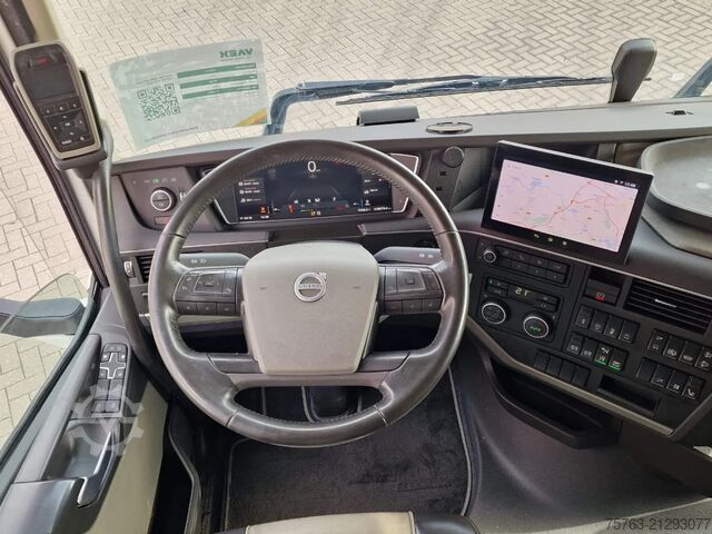 Standard-SZM Volvo FH 13.540 Globetrotter 6x2 - Retarder - I parkc...