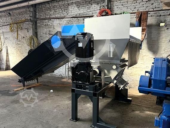 Bouwpuin - Breker, Shredder AM 650X750