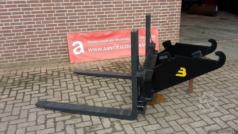 Pirun paletash  Palletvorken voor kraan