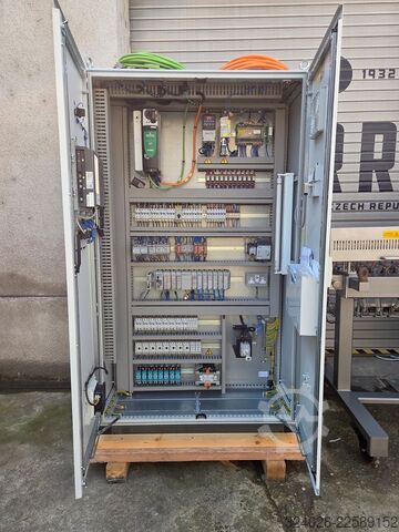 Baker Perkins MP24PH dubbele schroefextruder BAKER MP24PH