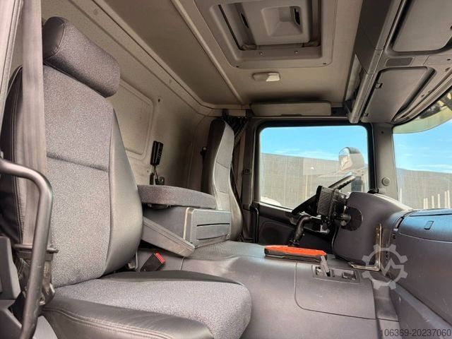 Цистерна камион за вакуум SCANIA P380 LB 6x24 Hvidtved Larsen FlexLine 310