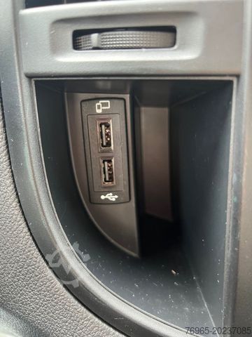 Varebil MERCEDES-BENZ Vito 114 LANG 9G 4x4 KLIMA NAVI TEMPOMAT KAMERA