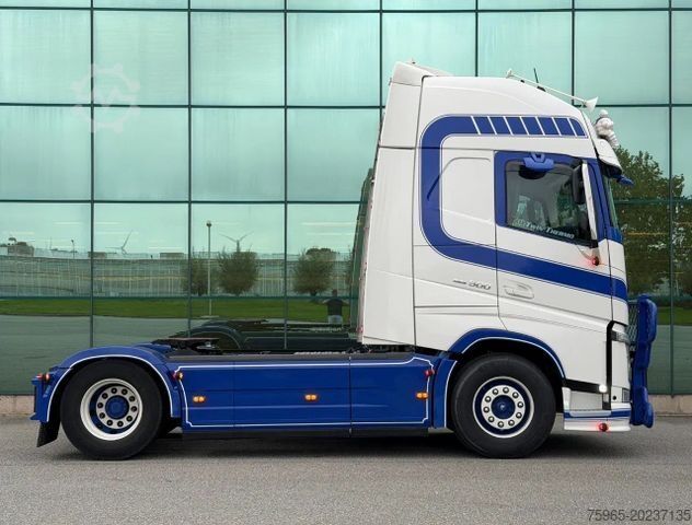 Standard trekkvogn VOLVO FH 500 RETARDER GLOBETROTTER XL 2x TANKS SPECIAL