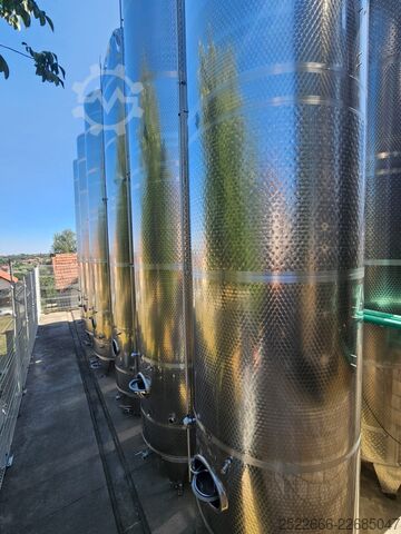 Depósitos inoxidables de 36.000 y 20.000 litros Skrlj  inox tankovi Inox tankovi vinifikatori sa hladjenjem