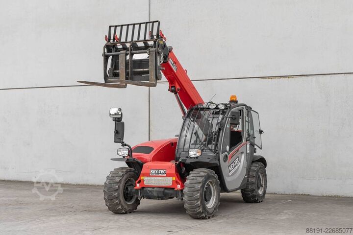 Cargadora telescópica Manitou MT 625
