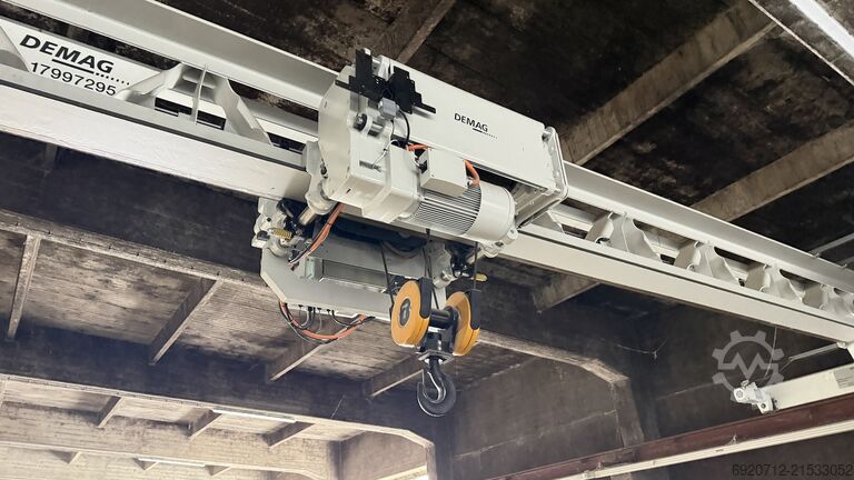 12.500 mm x 8 ton Demag Overhead crane