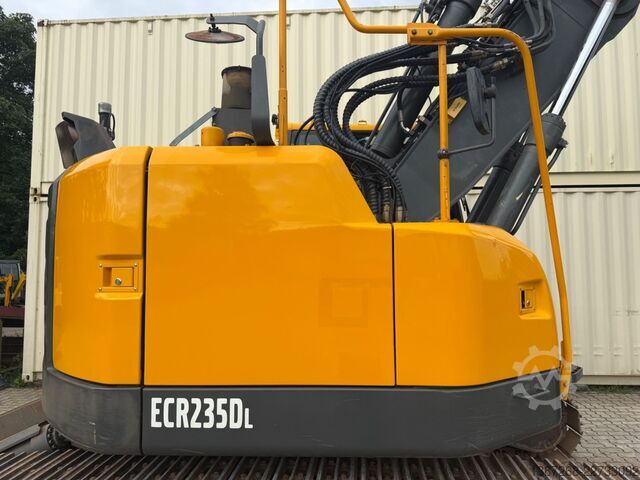 รถขุดตีนตะขาบ VOLVO ECR235DL / OilQuick OQ / Deutsche Maschine