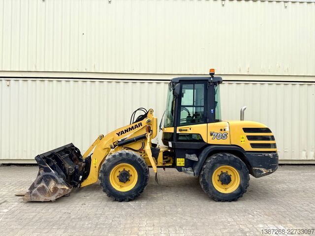 รถตักล้อยาง YANMAR V70S Schwenklader / 2017 BJ / Schaufel + Gabel