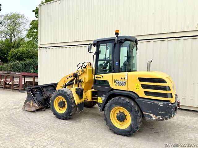รถตักล้อยาง YANMAR V70S Schwenklader / 2017 BJ / Schaufel + Gabel