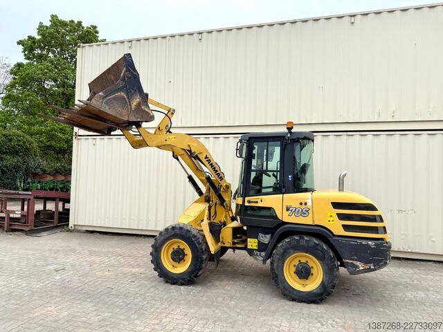 รถตักล้อยาง YANMAR V70S Schwenklader / 2017 BJ / Schaufel + Gabel