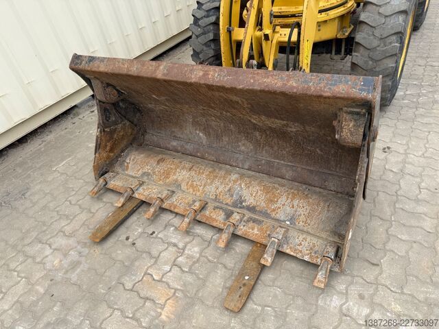 รถตักล้อยาง YANMAR V70S Schwenklader / 2017 BJ / Schaufel + Gabel