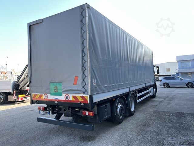 Kamion s ravnom platformom s ceradom Mercedes-Benz Antos 2532
