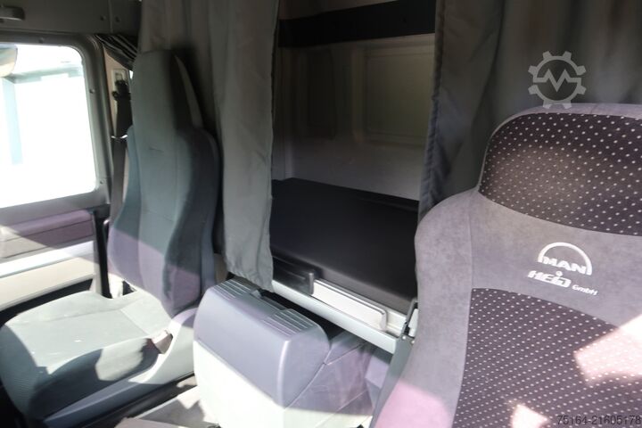 стандартний тягач MAN TGS 18.440 BLS 4x2