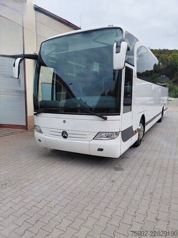 Autocarro de turismo MERCEDES-BENZ O 580 15 RHD Travego  DEUTSCHES Fahrzeug  TOP