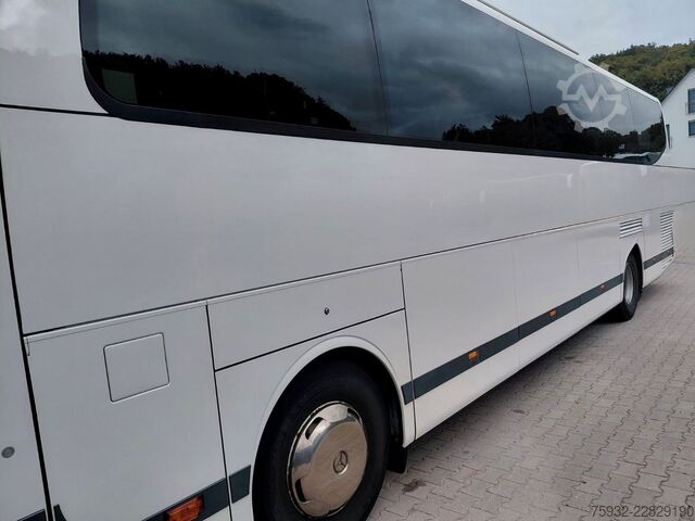 Autocarro de turismo MERCEDES-BENZ O 580 15 RHD Travego  DEUTSCHES Fahrzeug  TOP