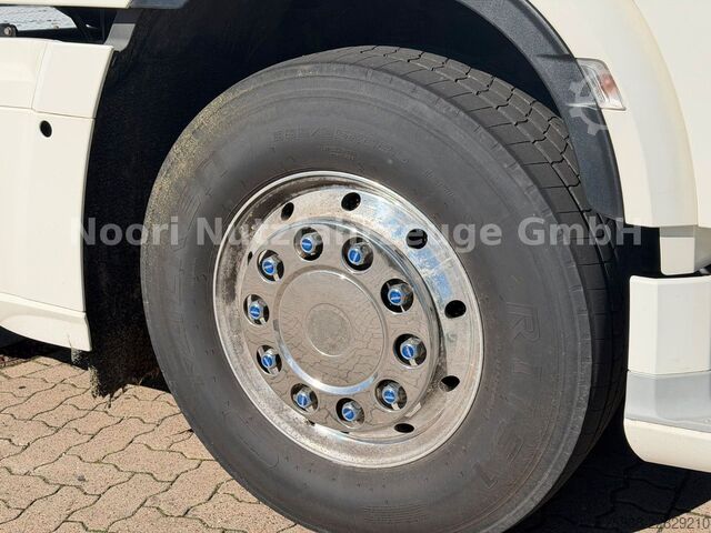 Стандартен влекач DAF XF530 SSC 2Tanks 1275L ACC Standklima Xenon