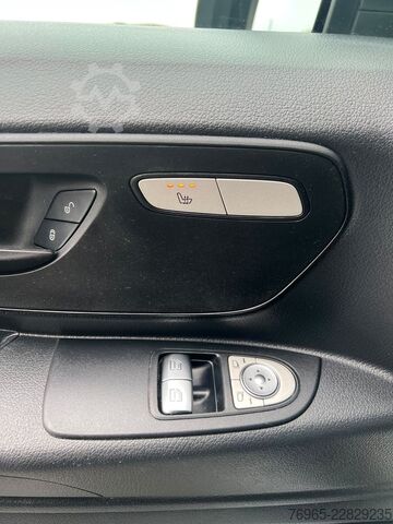 Furgoneta MERCEDES-BENZ Vito 116 LANG 6G KLIMA NAVI KAMERA 3-SITZE EURO6