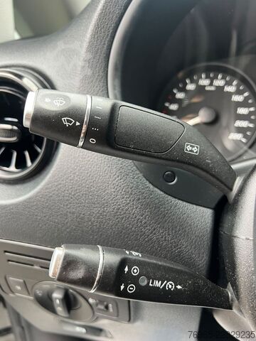 Furgoneta MERCEDES-BENZ Vito 116 LANG 6G KLIMA NAVI KAMERA 3-SITZE EURO6