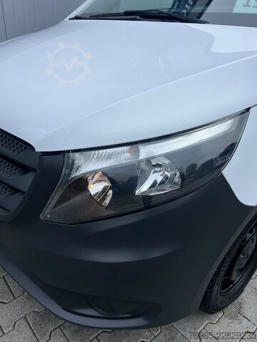 Furgoneta MERCEDES-BENZ Vito 116 LANG 6G KLIMA NAVI KAMERA 3-SITZE EURO6