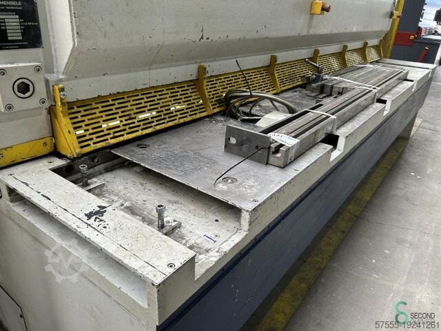 Gunting Plat Mengele S8-4000 1998 Mengele S8-4000 S