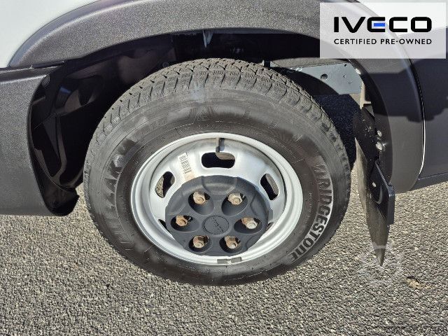 Furgon i mbyllur IVECO 35C16H Koffer / LBW