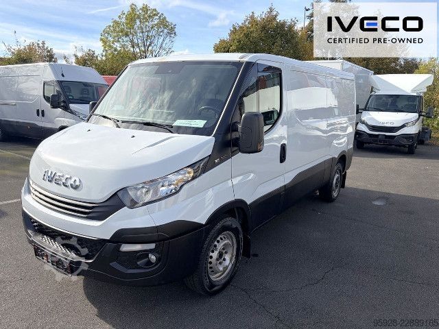 厢式货车 IVECO 35S14SA8V Hi-Matic, Flachdach H1, HU 04/2027