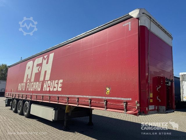 带篷布的开放式半挂车 Schmitz Cargobull Curtainsider Standard