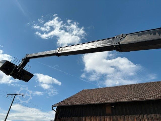 其他 MANITOU MRT 2540+ Privileg + Funkfernbedienung
