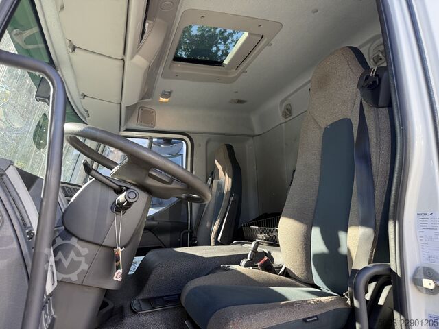 Кран, змонтований на вантажівці Volvo FE320 6X2 HMF 1620 K5 bis 18.50 Meter