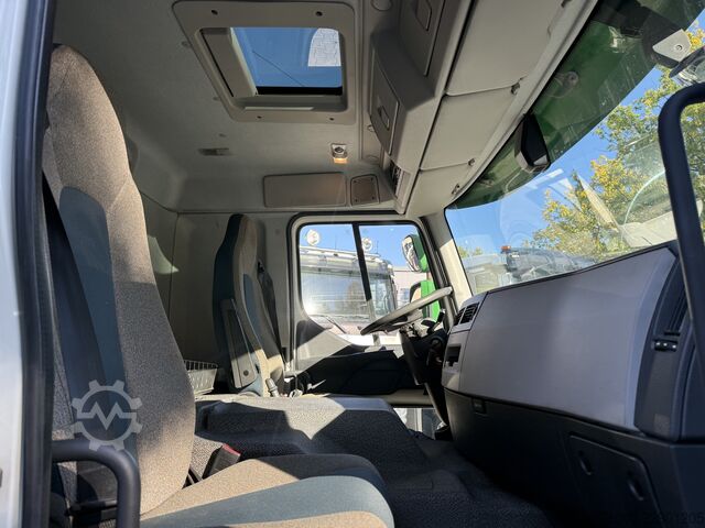 Кран, змонтований на вантажівці Volvo FE320 6X2 HMF 1620 K5 bis 18.50 Meter