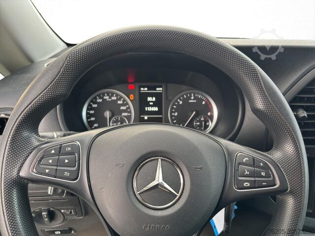 Panel van Mercedes-Benz Vito 114 CDI Kasten Lang AHK Facelift Kam. Leder