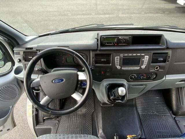 Reisijatevedu Ford Transit