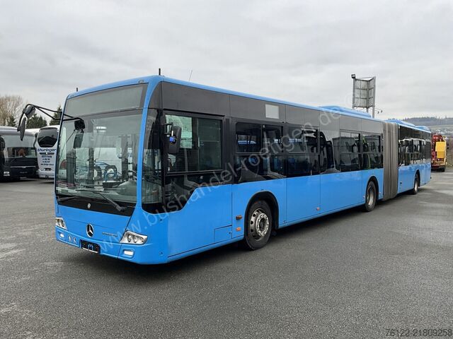 Kĺbový autobus Mercedes-Benz Conecto G