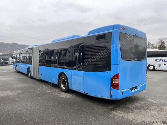 Kĺbový autobus Mercedes-Benz Conecto G