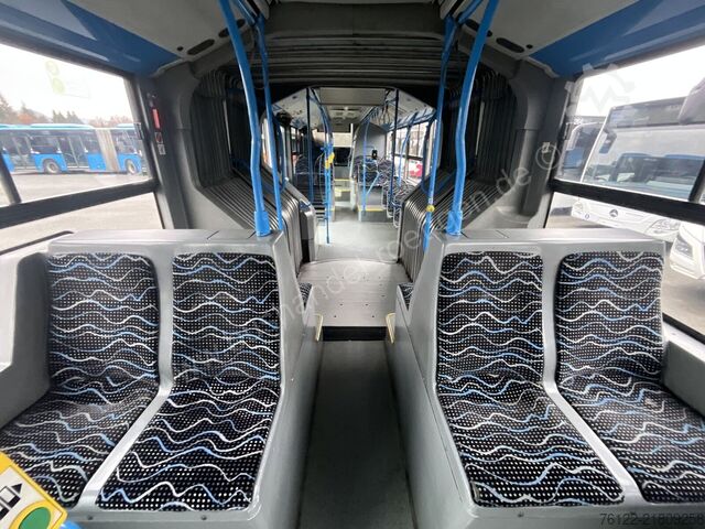 Kĺbový autobus Mercedes-Benz Conecto G