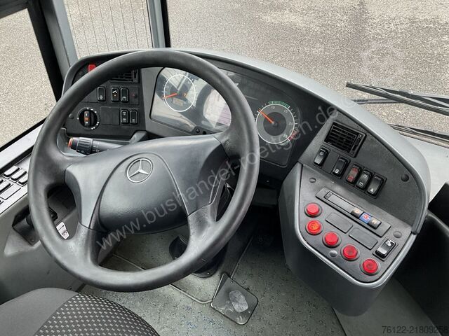  Mercedes-Benz Conecto G